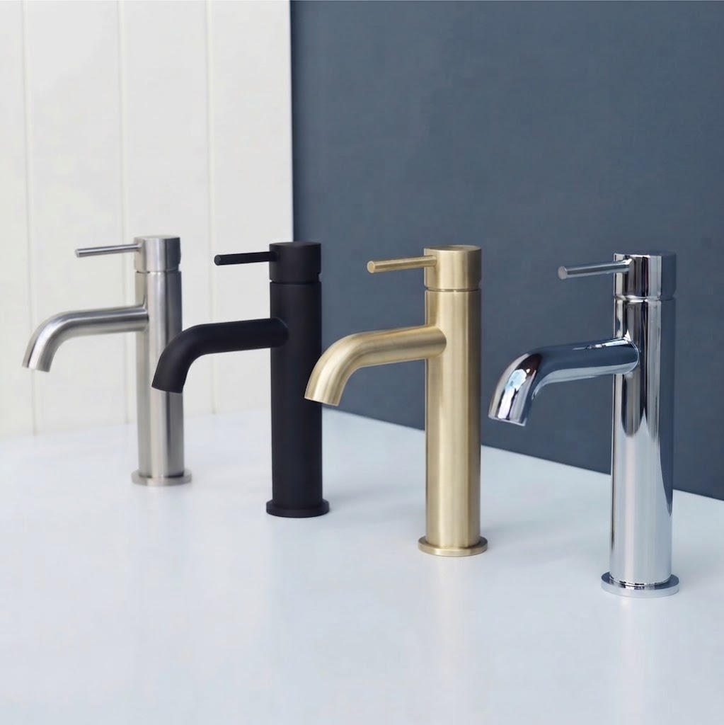 Round Deck Mount Basin Mixer